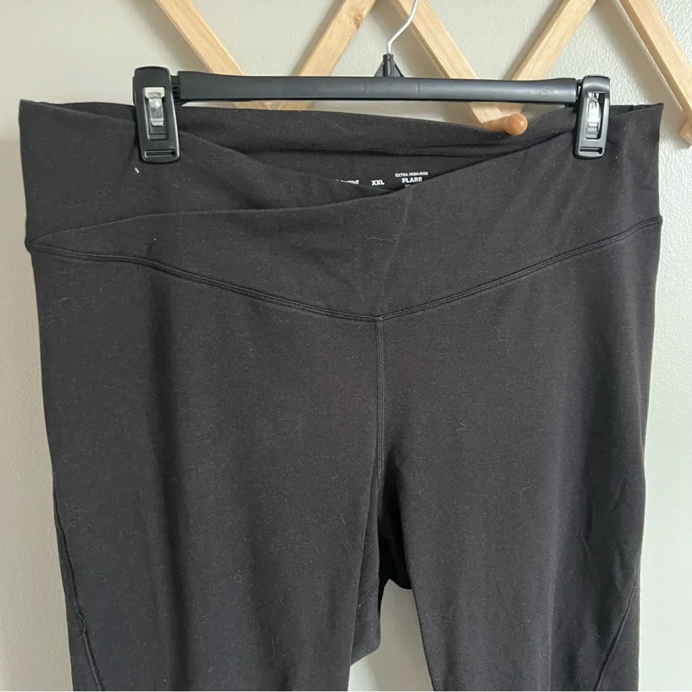 Old Navy Extra High Waisted Flare Leggings Split Opening xxl - Picture 3 of 5